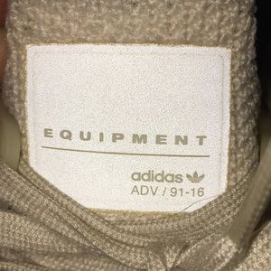 Cream light reflective adidas